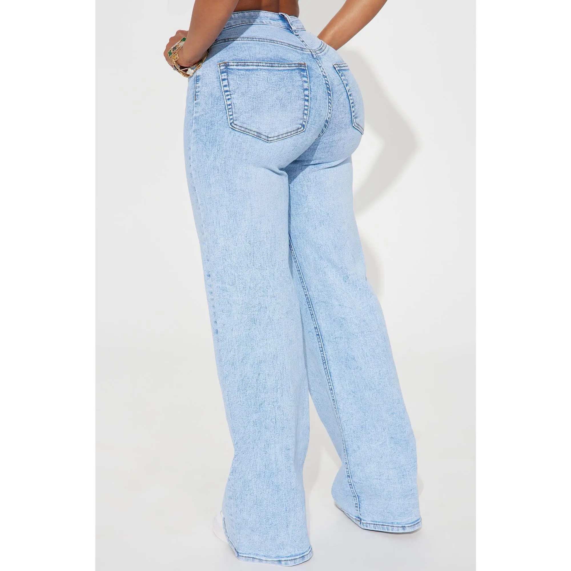 Make My Day Stretch Wide Leg Jeans - Light Wash