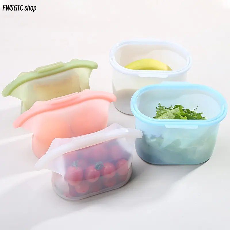 These large-opening silicone food storage bags are made of safe food-grade material. Microwave and refrigerator compatible, the well-sealed design keeps fruits, vegetables and other foods fresh effectively.