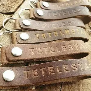 TETELESTAI Leather Keychain