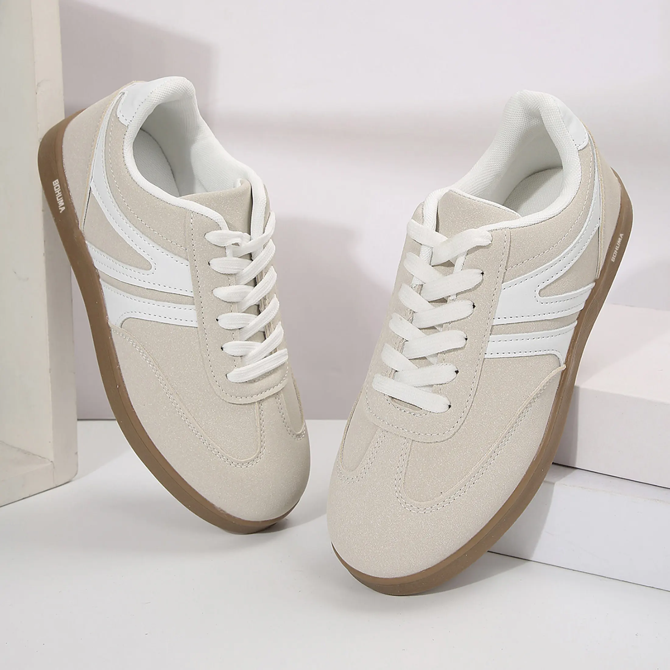 Women's Sneakers Low Top Lace-Up Casual Flat Tennis Shoes Ladies Versatile Anti Slip Walking Shoes