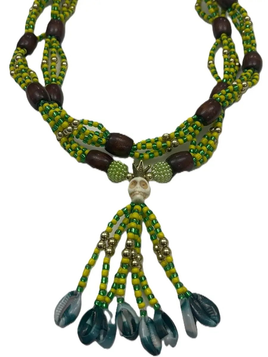 Collar Cabecero de Orula con Cuentas de Cristal y Pasos de Madera