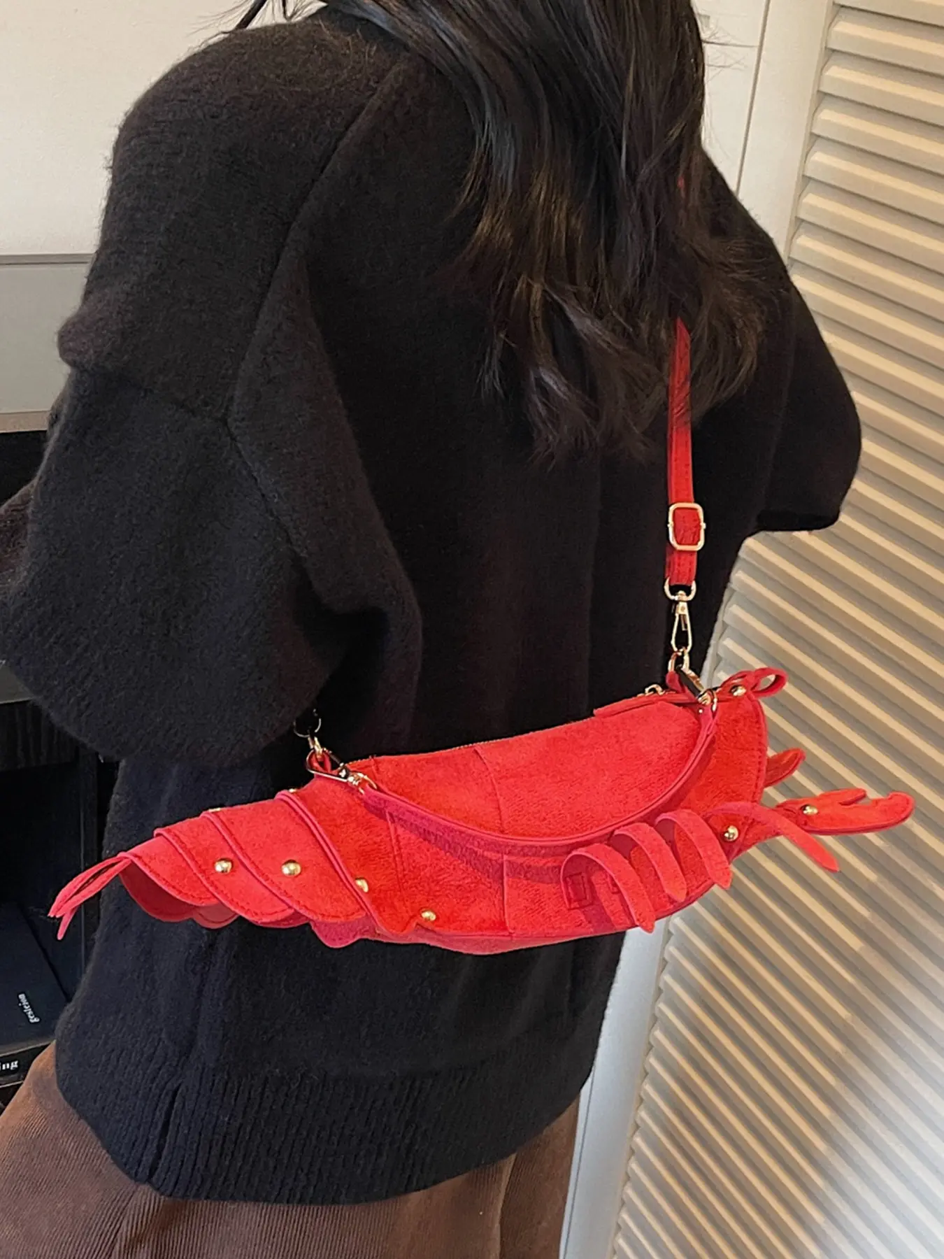 1pc   Ladies' crossbody shaped lobster bag, solid color handbag with zipper closure, fashionable and versatile, personalized and trendy, suitable for work, commuting, shopping, ladies' crossbody bag