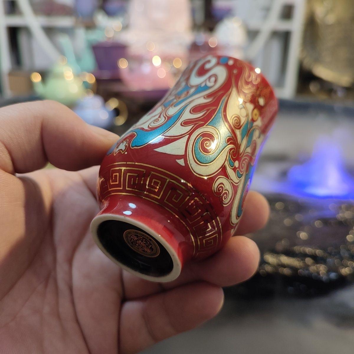 A333. Red, 100 ml — fragrance smelling cup with gold–silver inlay, Taotie pattern, gilded master cup, elegant for women