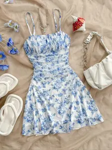 Women's Vintage Maple Leaf Print Pleated Mini Dress, Spaghetti Strap, Sleeveless, Retro Style, Casual Fashion, Perfect for Spring and Fall, Stylish and Comfortable, Boho Summer Dresses, Casual Fashionable Dress, Bohemian Boho Fashion