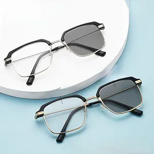 Unisex +2.00 Reading Glasses HD Vision Comfortable Silicone Nose Pads Intelligent Photochromic Reading Glasses Auto-focus Adjustable Diopters Business Semi-rimless Design High-definition Anti-blue Light Eye Protection Glasses for Men