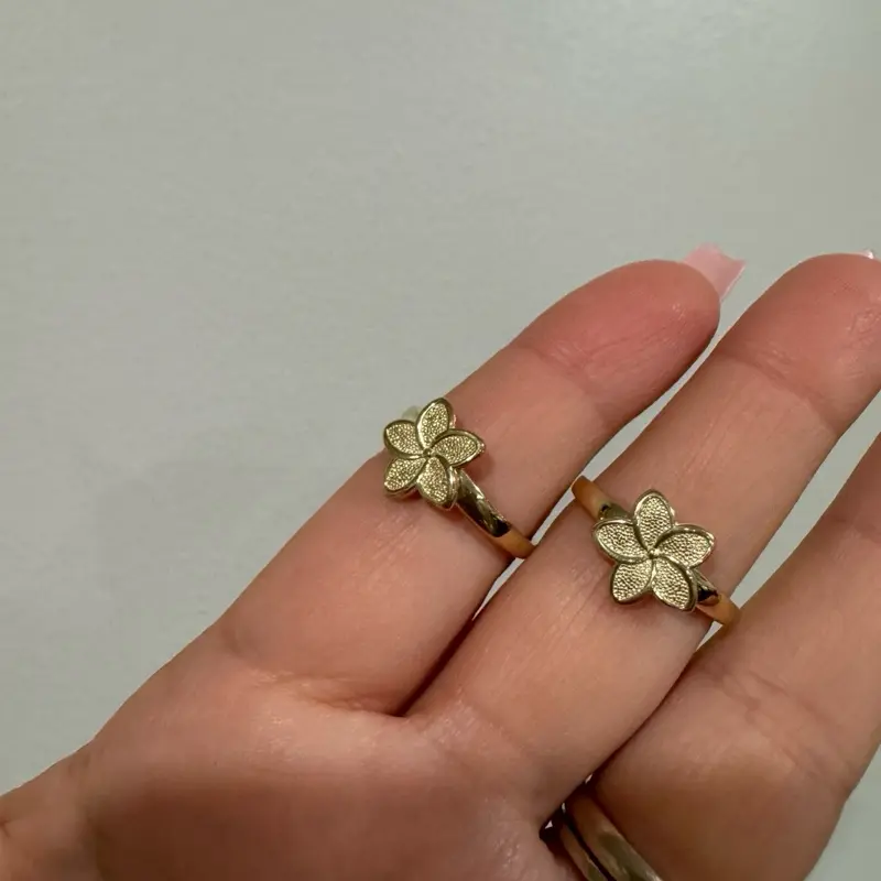 Anillo de flor oro 10K