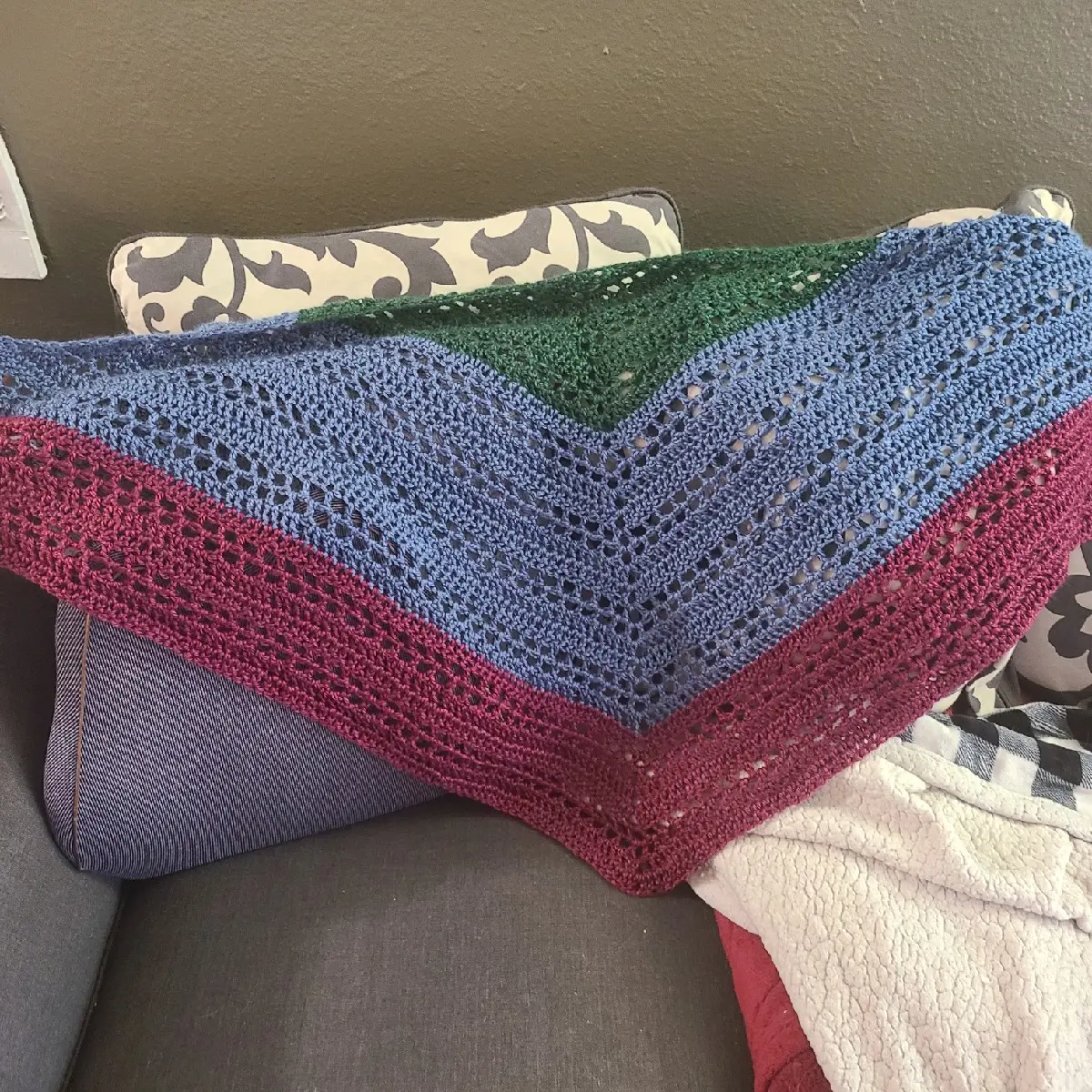 Crocheted Trivcolor Shawl