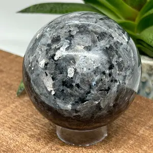 1pc Crystal Ball Design Ornament, Home Decor for Office Bedroom Desktop, Feng Shui Decoration, Positive Energy Gift, New Year Valentine's Day Thanksgiving Present, Crystal Sphere