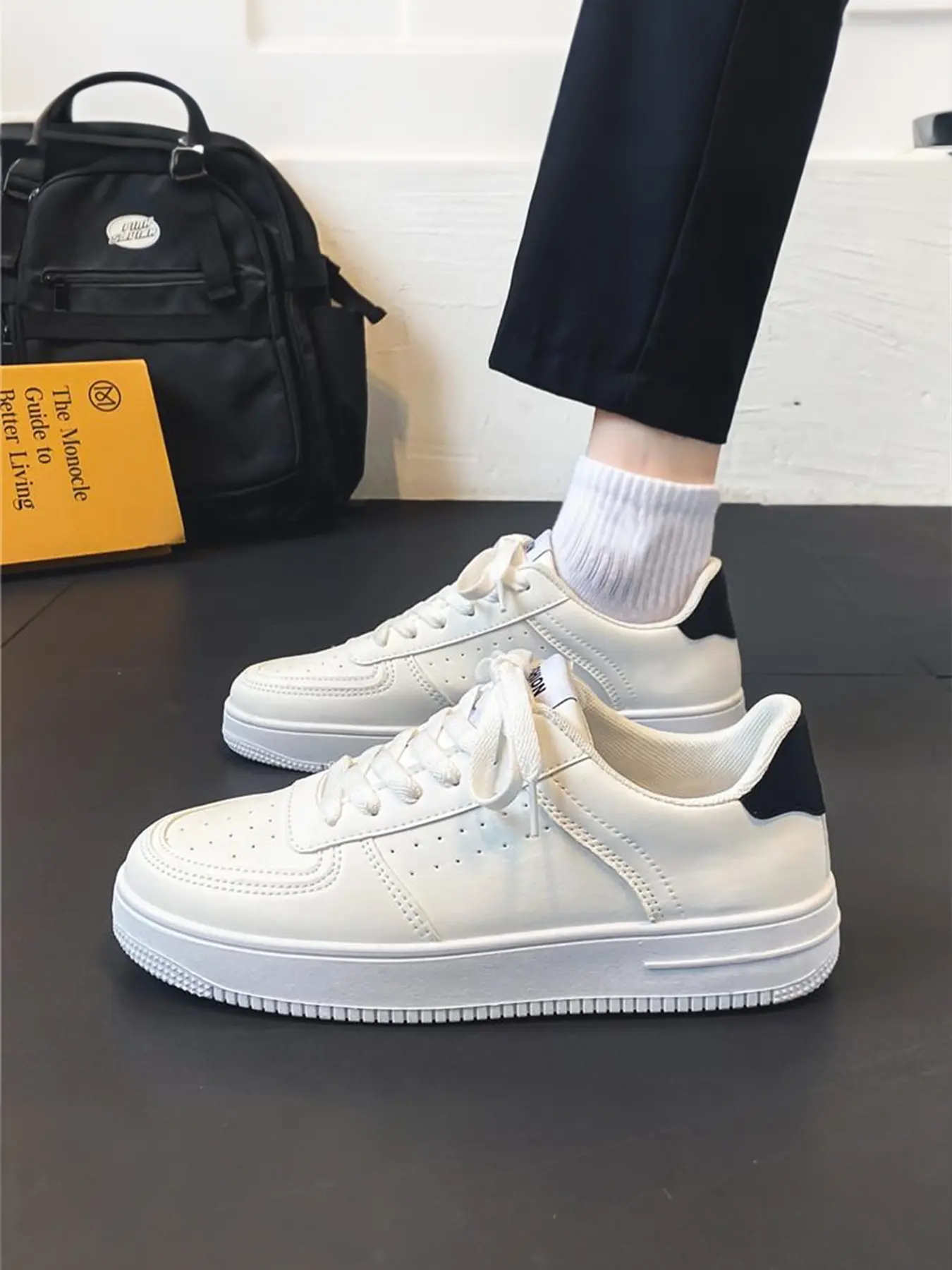 New Thick Sole Casual Sports Sneakers, Thick Soled Sneakers, Comfortable Shoes for Daily Wear, Stylish Athletic Footwear for Men and Women, Solid Color Sneakers, All Season Sneakers, Fashionable Casual Sneakers, All Seasons Sneakers