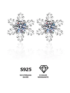 925 Sterling Silver Snowflake Design Stud Earrings, with Box, Synthetic Moissanite Decor Earrings, Fashion Jewelry Accessories for Women, Perfect Gift for Girlfriend