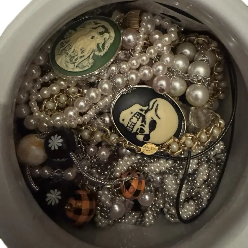 Jewelry jar 521