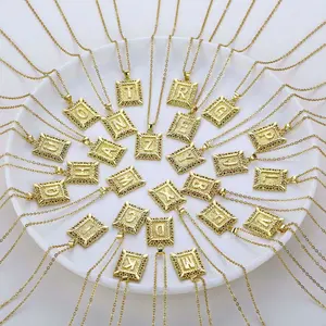 [Treasure of Store] Letter Pendant Necklace, Personalized, Fashionable Design, Figaro Chain Letter A-Z Necklace for Men and Women