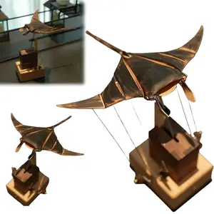 Handmade Wooden Electric Bionic Manta Ray Ornament, Mechanical Manta Ray Automaton with Lifelike Swimming Motion, Unique Mechanical Ocean Decoration for Desk Home Office