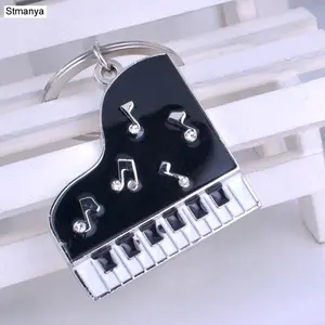Men Popular Piano key chain New metal Keychain with Crystal  Business gift car key ring party gift Jewelry K2020