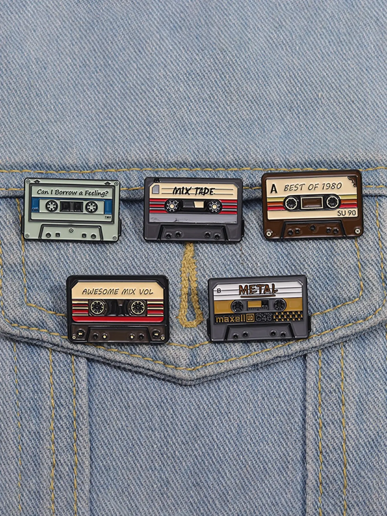 Vintage Tape Theme Enamel Badges Set, Retro Music Type Film Related Colorful Text Pins, Collectible for Vintage Culture Fans, Fashion Accessory Men Accessories, Lapel Pin, Lapel Brooch