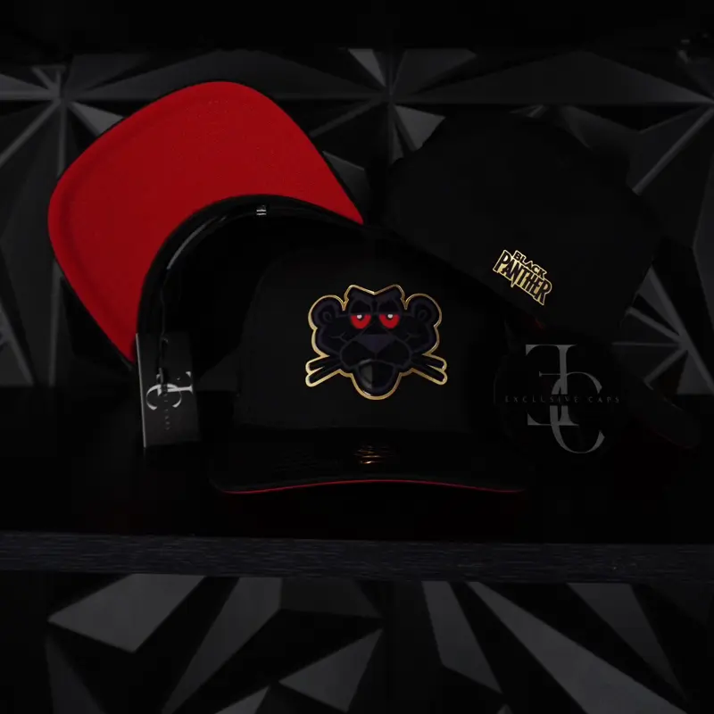 Exclusive caps black panther SnapBack hat-black/red