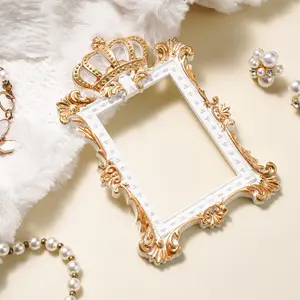 European Crown 3D Pattern Frame Decorative Item, Resin DIY Decoration, Multi-Color Options, Bathroom Accessory, Photo Prop, DIY Ornament