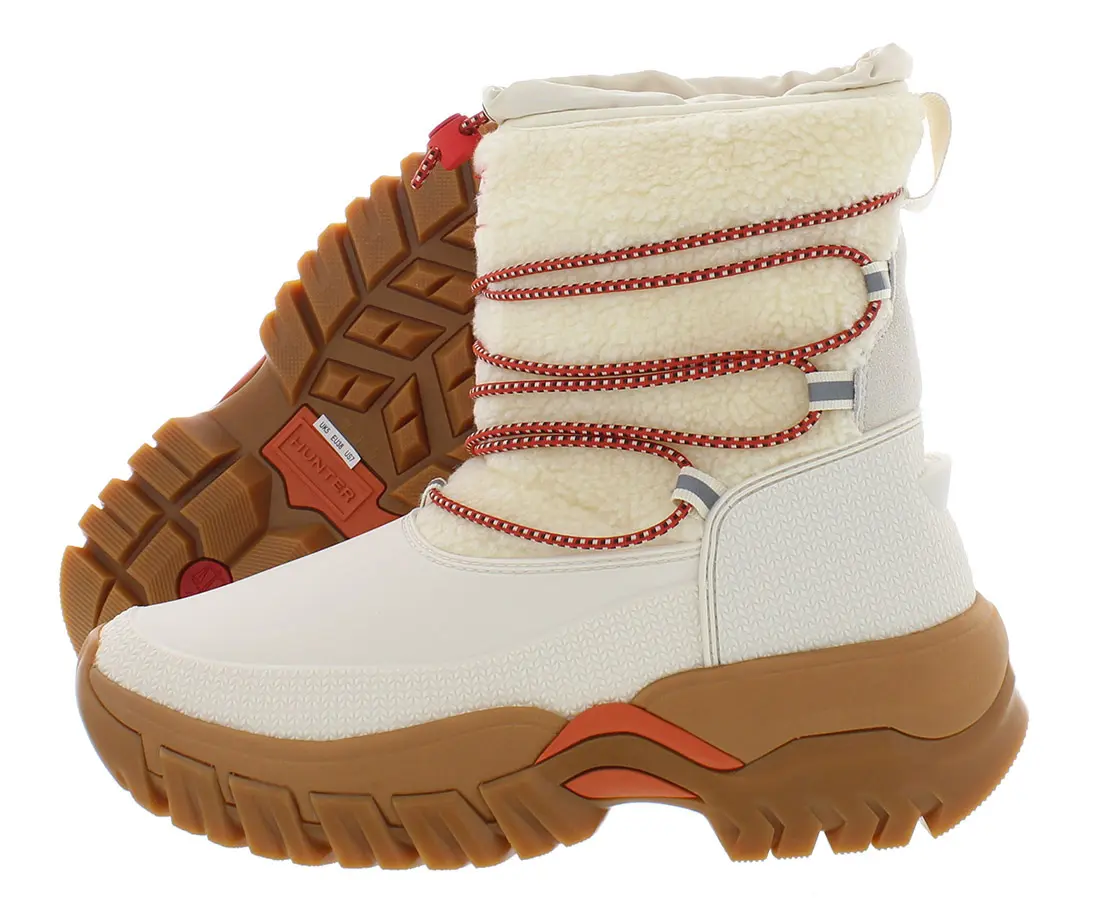 Hunter Wanderer Women's Short Sherpa Snow Boots - Warm Winter Footwear for Cold Weather, Boot