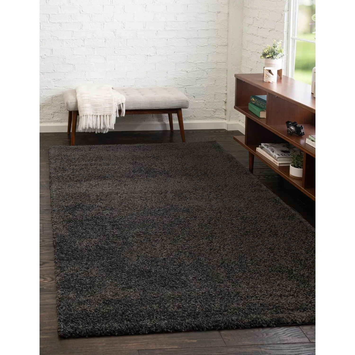 Charcoal Solid Frieze Texture Decorative Rug, Minimalist Polypropylene Rug for Living Room