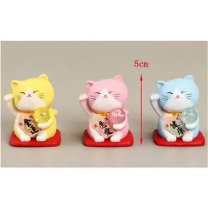 Maneki Neko Figurines
