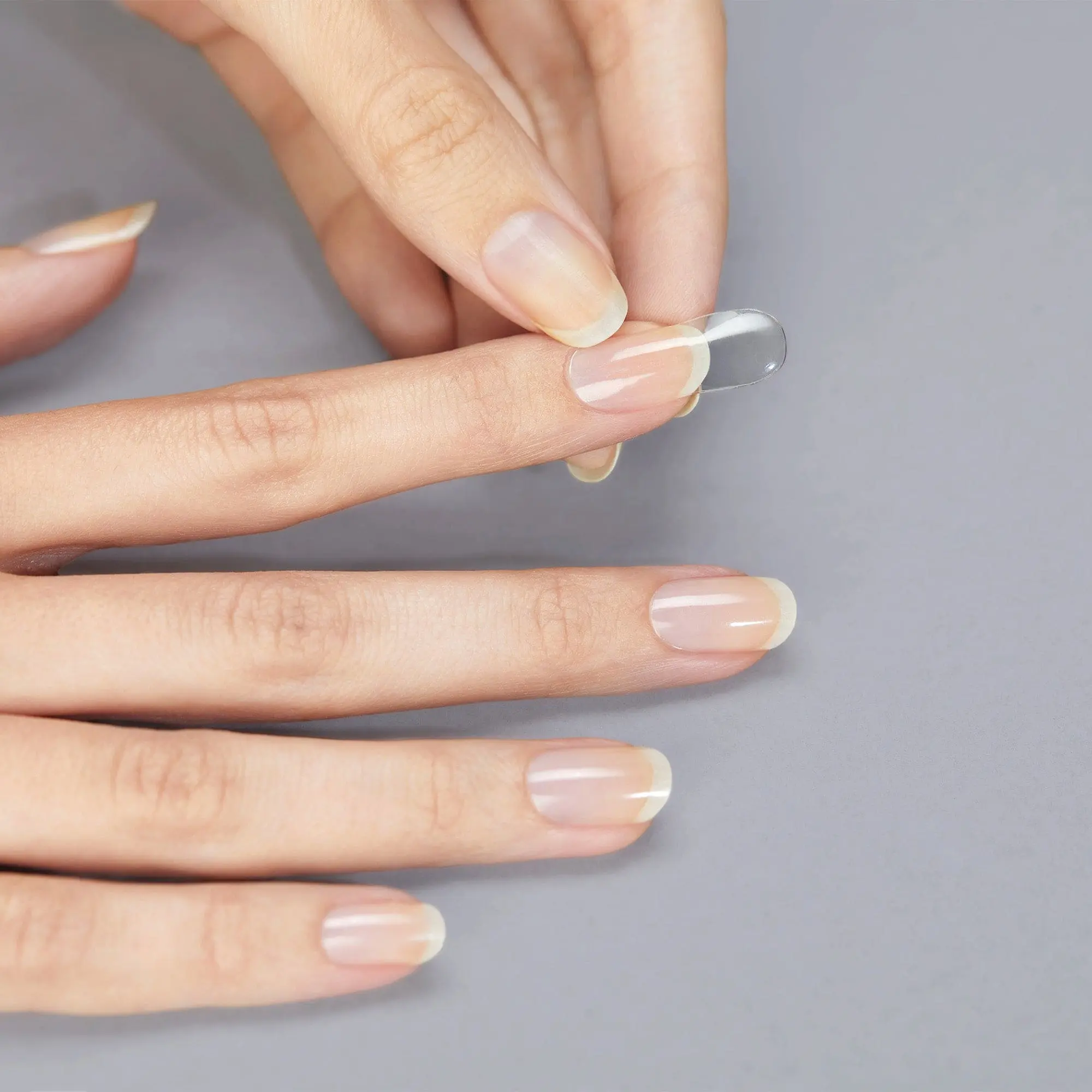 DASHING DIVA Clear Semi-Cured Gel Nail Strips - Clear