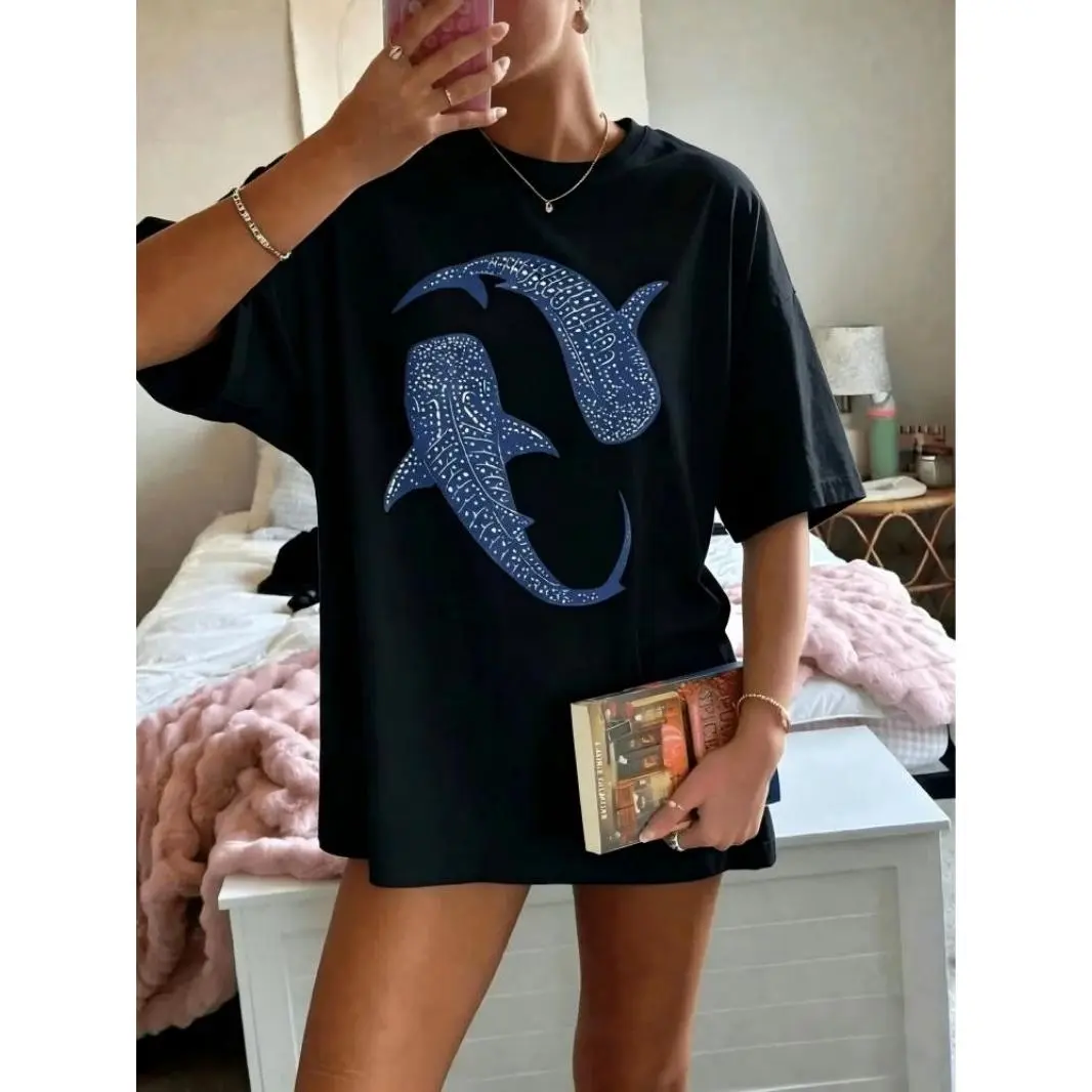 Blue Whale Shark Graphic Tee Women Oversized T Shirt Crewneck Short Sleeve Soft Cotton Loose Fit Casual Summer Streetwear Vacation Outfit