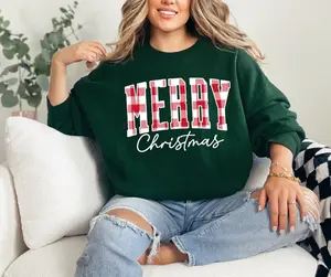 Merry Christmas Sweatshirt, Buffalo Plaid Christmas Crewneck, Cute Holiday Sweater for Women, Family Xmas Gift Idea, Winter Outfit
