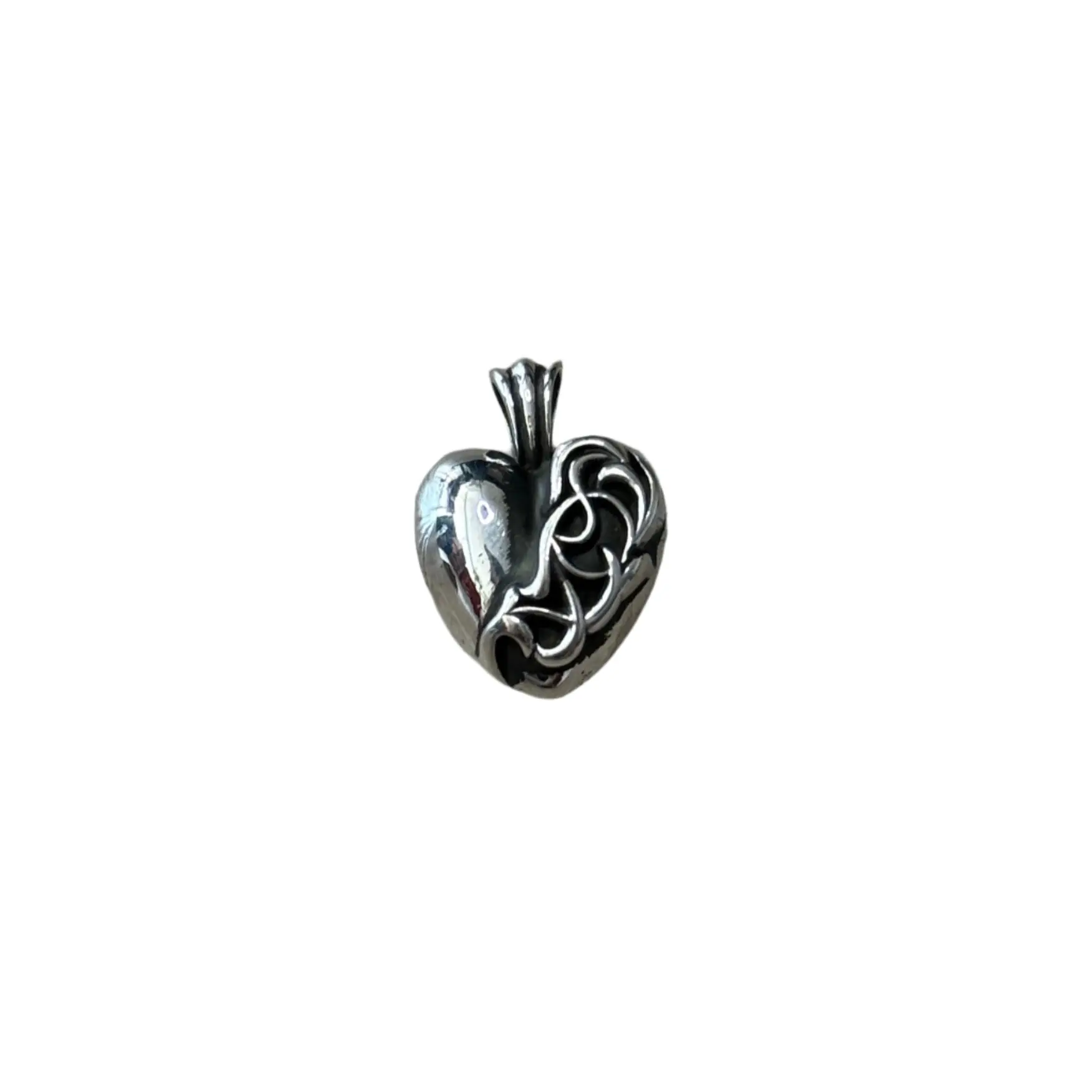 Elegant Ornate Silver Heart Pendant, Unisex Jewelry for Adults, 2023 Las Vegas Exclusive Original Item, Chrome Hearts, 100% Authenticity Guaranteed