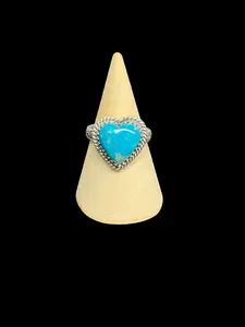 Handcrafted Kingman Turquoise Heart Ring - size 8
