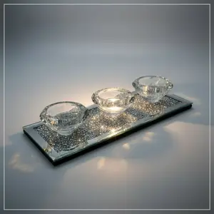 1pc Crystal Glass Candle Holder, Light Luxury Minimalist with a High-end Romantic Atmosphere, Can Hold Three Candles, Suitable for Living Room, Dining Table, Windowsill, Display Cabinet, or Desk, a Creative Gift for Holidays and Parties