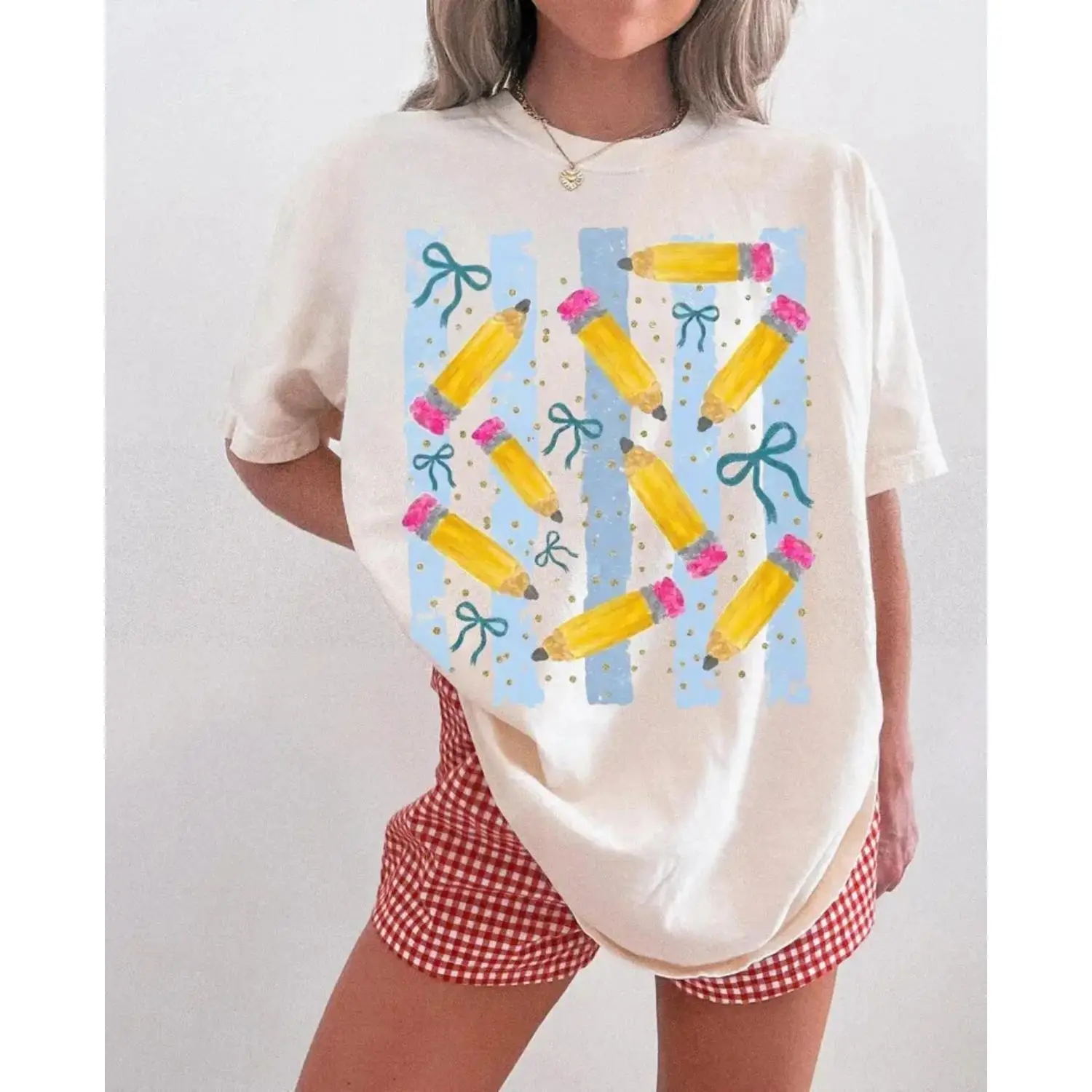 Cute Bow Back To School Graphic T Shirt Classroom Gift School Spirit Tee for Educators and School Staff Casual Everyday Comfort Apparel