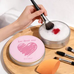 Makeup Brush Heart-Shaped Cleansing Soap Solid Soap Cleanser for Makeup Brushes Includes Color-Removing Sponge Brush Cleaning Pad Silicone Makeup Brush Cleaning Tool Removes Eye Shadow Pigment