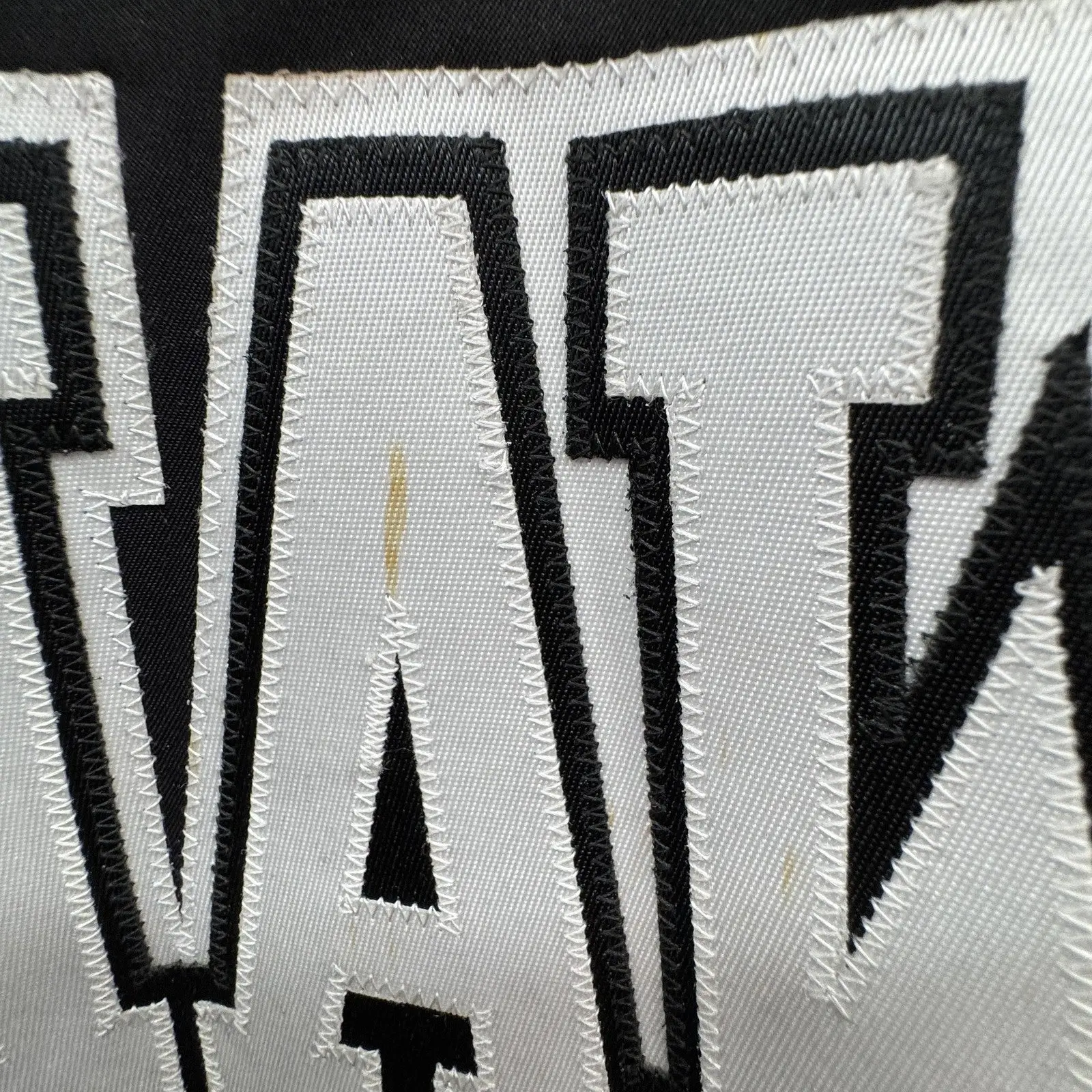 Varsity Spirit Pullover Jacket Womens Medium Black White Cheer Warm Up Raglan
