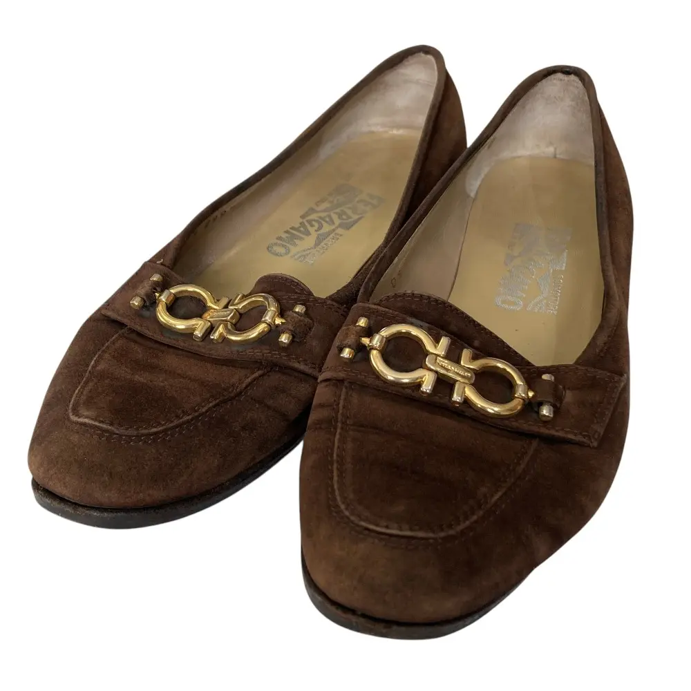 Pre-owned SALVATORE FERRAGAMO Suede Small Leather Goods Loafers