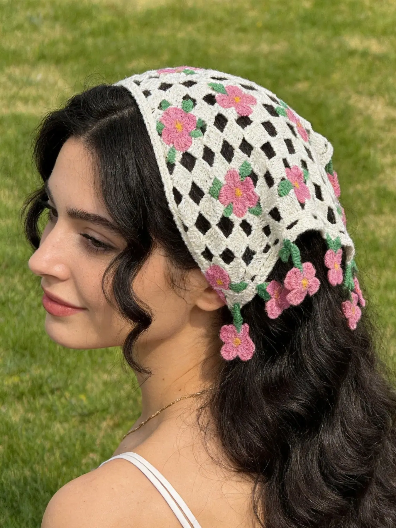 Women's Triangle Scarf, Vintage Boho Style Knitted Headband, Hollow Out Pattern, Perfect for Beach Holidays and Outdoor Events, Floral Print Scarf, Floral Headscarf, Boho Floral Scarves