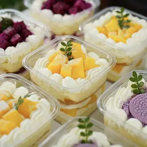 50pcs Pet Transparent Square Dessert Boxes with Lid and Spoon, Eco-Friendly Safe Material, Leak-Proof Sealed, Ideal for Valentine's Day Wedding