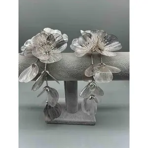 Flower Design Dangle Earrings, Rhinestone Embellished Floral Drop Earrings, Elegant Alloy Jewelry for Women & Girls, Casual All-match Accessories for PartyGift