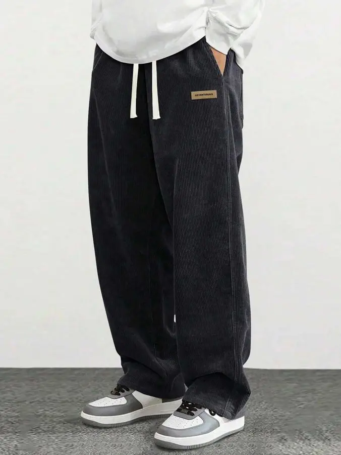 Men’s minimalist corduroy straight-leg pants for spring and autumn