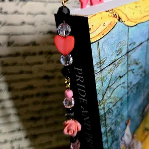 Beaded dangle bookmark