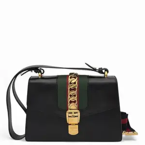 Pre-owned GUCCI Leather Shoulder Bags Small Sylvie Shoulder Bag Calfskin Black (rg1111m9)