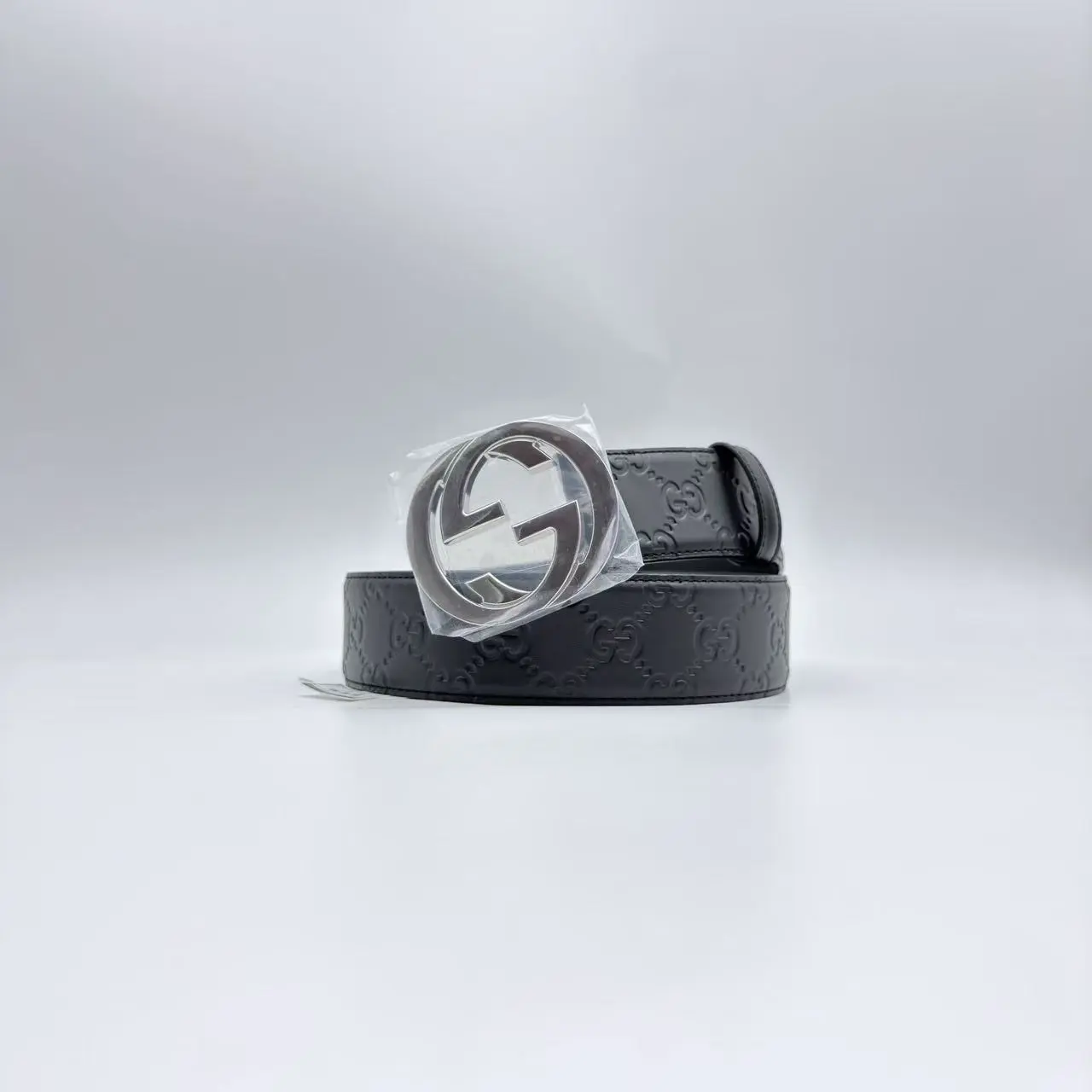 Pre-owned GUCCI Double G Signature Black Cowhide Leather Belt 4cm