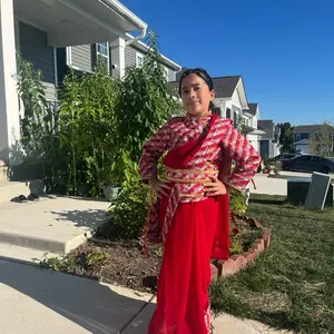 Gunyo Choli - Traditional Nepali Gunyo Choli set with Sari / Ready to Wear Sari