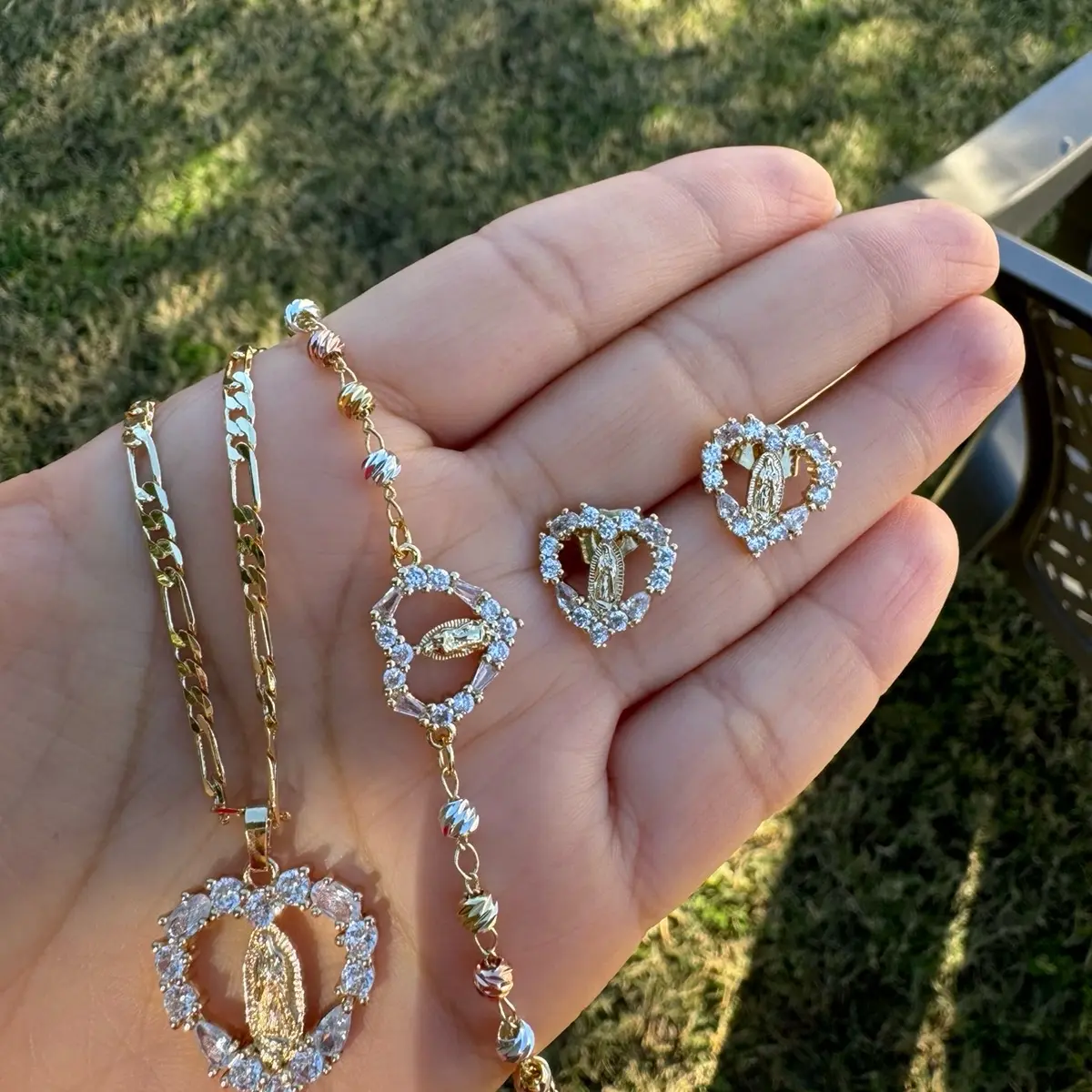 Virgen Mary heart set with rosary bracelet