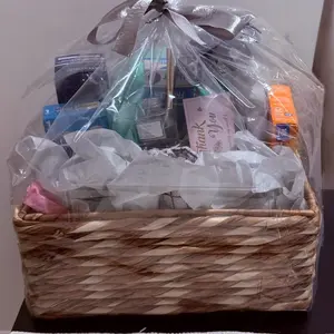 Housewarming party basket
