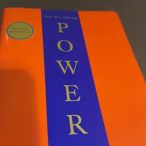 The 48 Laws of Power -- Robert Greene - Hardcover