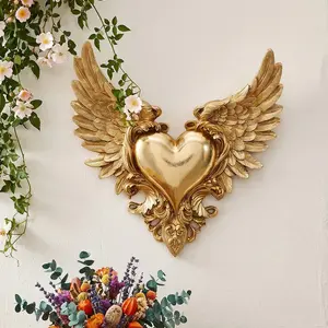 European Vintage Gold Heart Wings Wall Decor, Resin Hand-Painted 3D Heart and Symmetrical Wing Relief, DIY Home Decoration, Religious Ornament, Wall Hanging Decoration