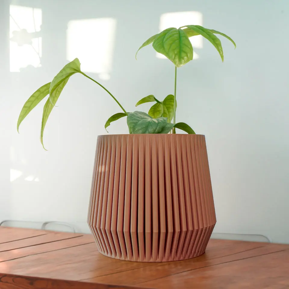 Stratos Modern Plant Pot with Drainage and Drip Tray, Multiple Sizes and Colors