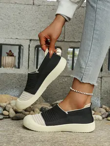 Breathable Mesh Slip-On Women's Shoes, Walking Shoes, Flyknit Craft Soft Sole Anti-Slip Casual Lazy Summer Flat Shoes, Versatile Comfortable Sneakers