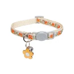 Embroidered Pet Collar for Cats and Small Puppies, Safety Buckle, Cute Decorative Bell, Adjustable 16-32cm, Pet Photography Accessory