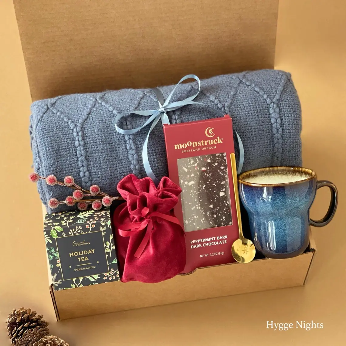 Hygge Gift, Custom In Description, Holiday gift box, Christmas gift basket, hygge gift, winter gift, gift box for women, care package for her, thank you gift, gift box idea